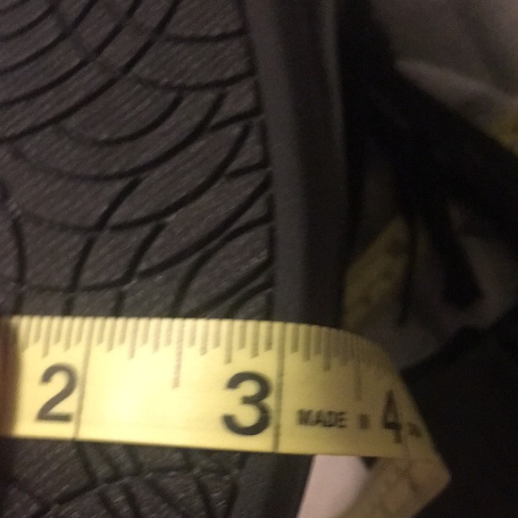 New Women’s Kohl’s Booties SOSKates 6M - Picture 10 of 10